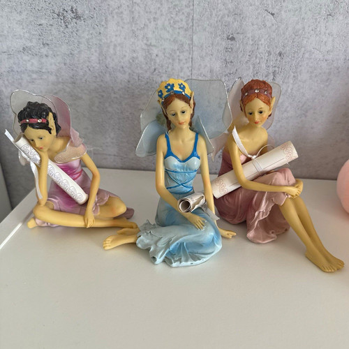 Feen figuren sitzend mit - figuren,