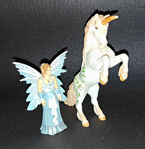 Schleich fantasy einhorn figur - einhorn,